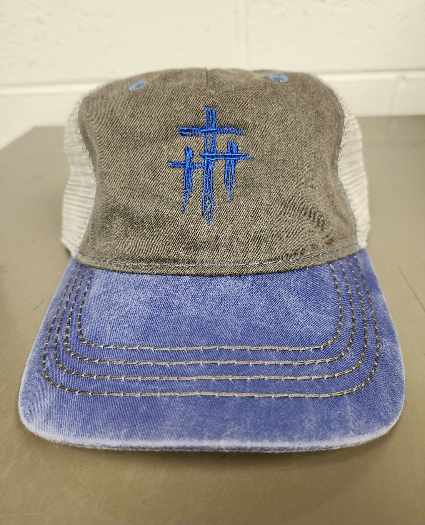 Hat 3 Crosses